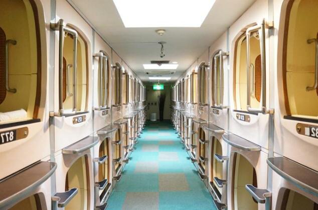 Capsule Hotel 310 - Photo3