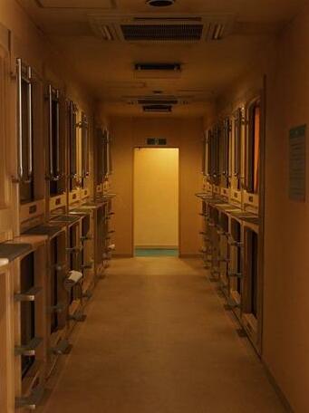 Capsule Hotel and Sauna New Wing - Photo4