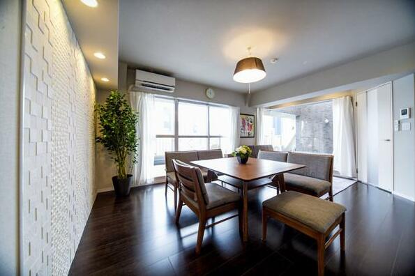 Center of SHINJUKU BRANDNEW flat for 9 - Photo3