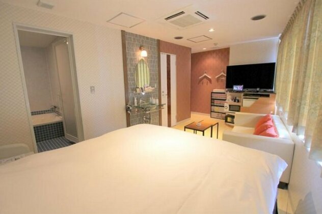 Hotel U Tokyo - Photo2