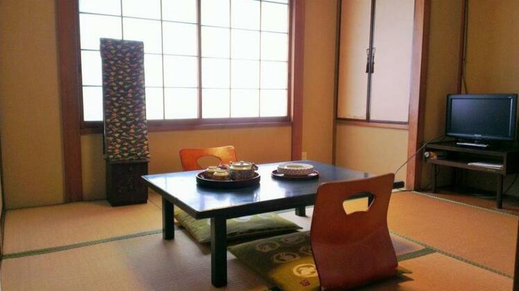Masumi - Photo2