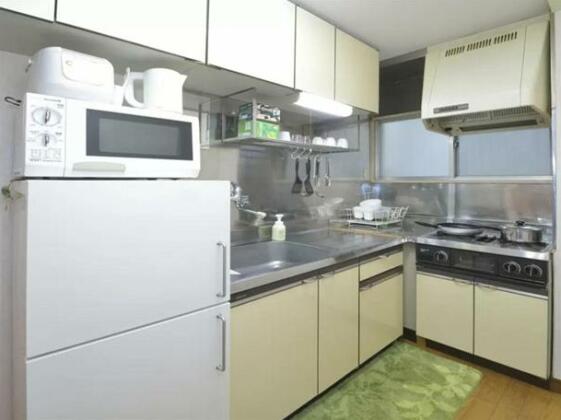 TW9 2 Bedroom Apartment in Ikebukuro Area - Photo2