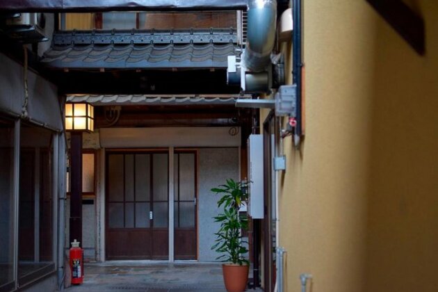TOYOOKA ICHIBA HostelAct Guesthouse - Photo5