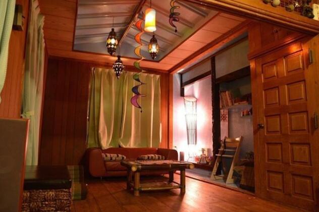 Blue Cafe Guest House - Photo2