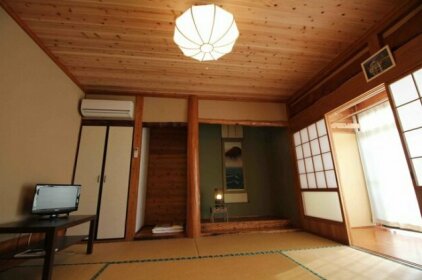 RYOKAN Kaze no Sampomichi Yakushima