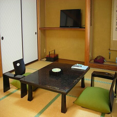 Fujiya Ryokan Yamanouchi - Photo2