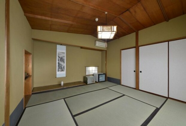 ZEN Hostel Yamanouchi - Photo2