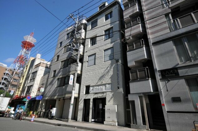 Hiromas Hostel in Yokohama