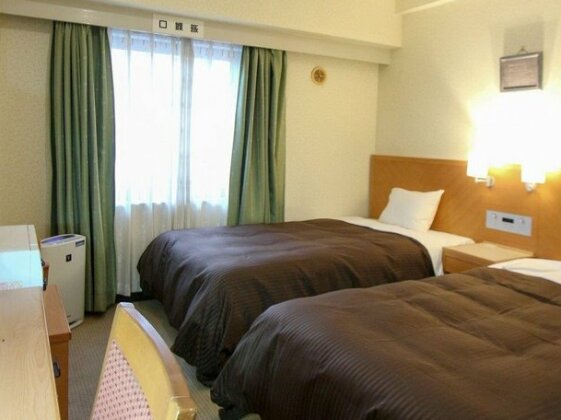 Hotel Livemax Yokohama Kannai