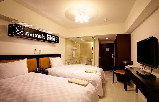 Royal Hotel Yomitan - Photo4