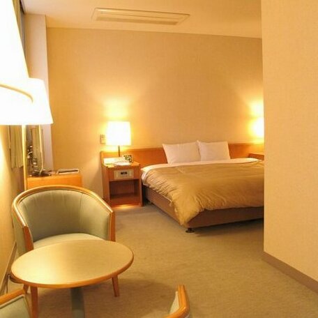 Central Hotel Kamojima - Photo4