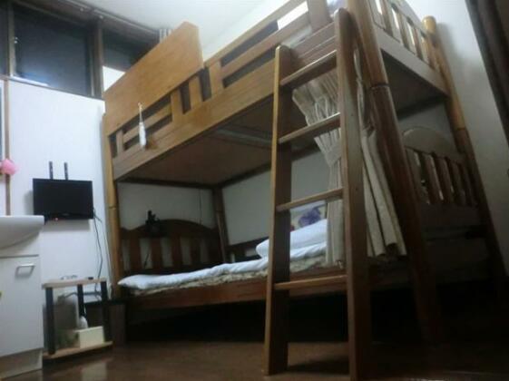 Yufuin Country Road Youth Hostel - Photo2