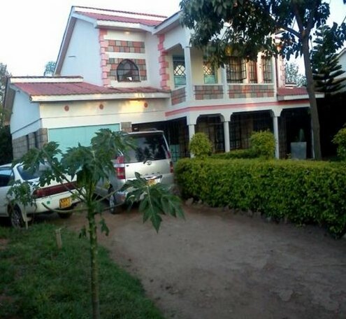  Photo 1