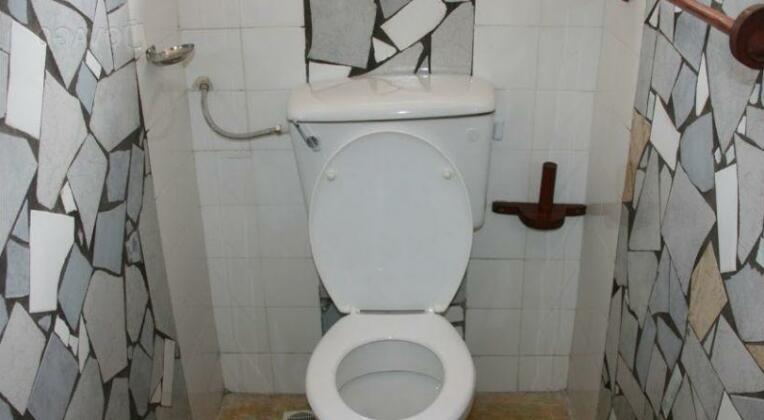 Comfy Palace Guest House - Photo5
