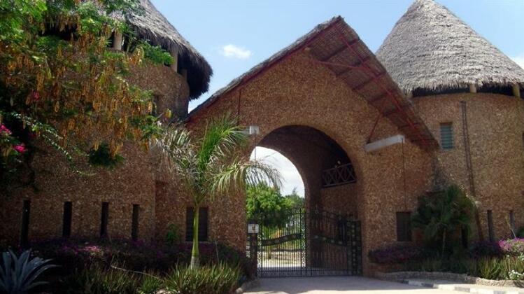 Tembo Court - Photo2
