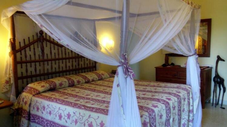 Tembo Court - Photo3