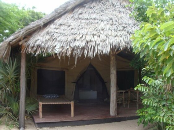 Barefoot Beach Camp - Photo2