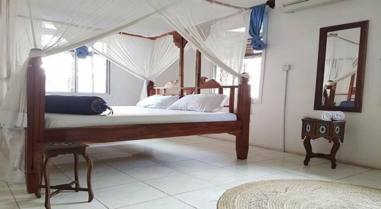 Hotel Kumbe - Photo3