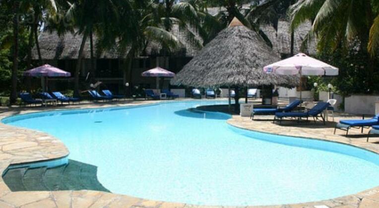 Milele Beach Resort Mombasa - Photo3