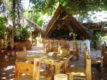 The Beach - Bar Restaurant & Camp Lodge