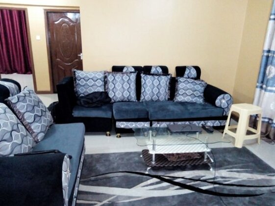Apex Furnished Apartments - Photo2