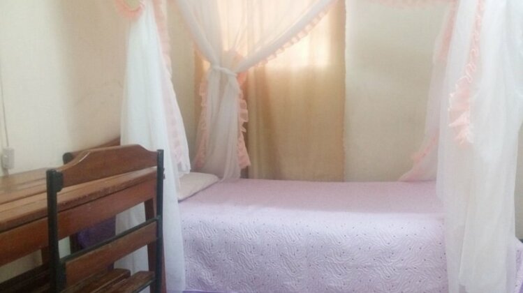 Bermuda Garden Hotel - Photo4