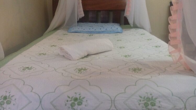 Bermuda Garden Hotel - Photo5
