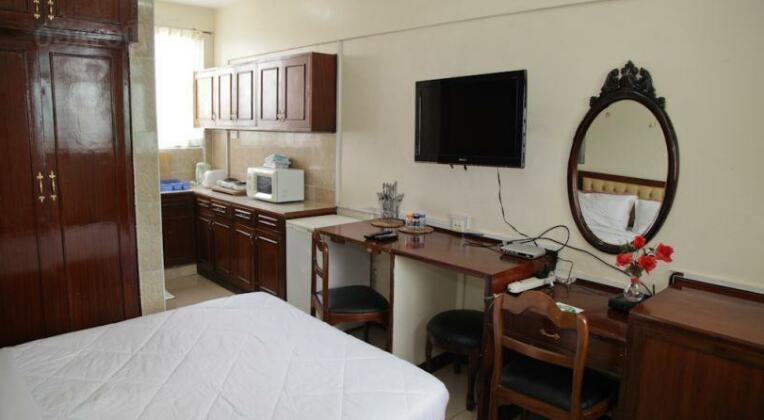 Diamond Plaza Apartments - Photo3