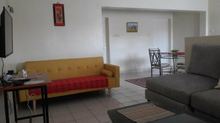 Divine suite one bedroom near airport - Photo3