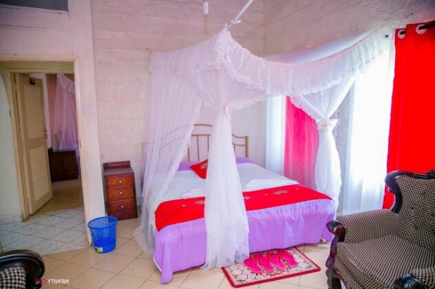 Game View Hotel - Photo4