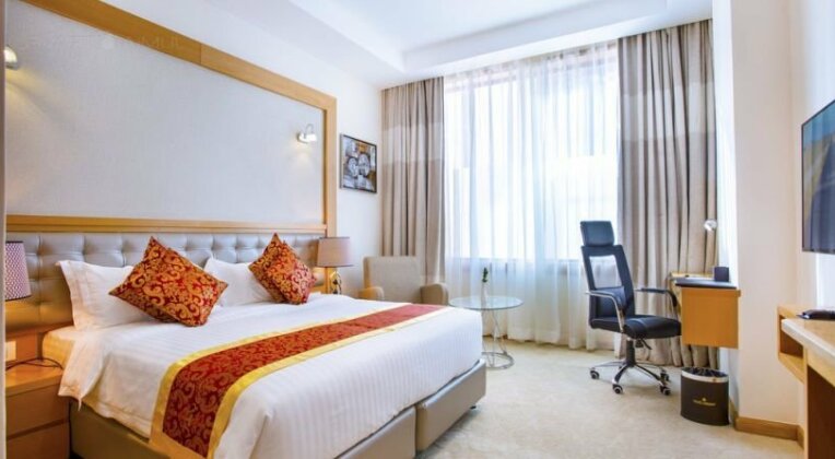 Golden Tulip Hotel - Photo5