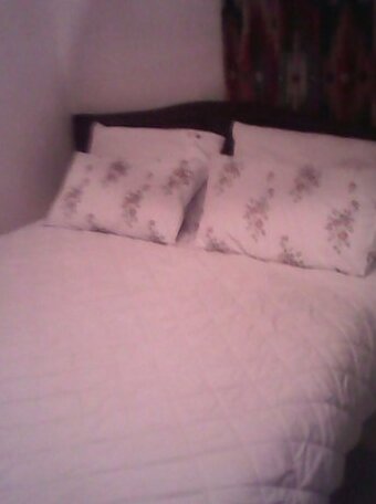  Photo 1