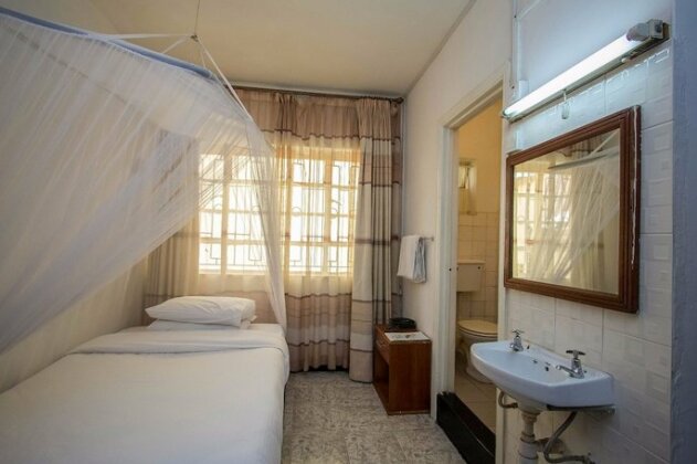 Hotel Embassy Nairobi - Photo2