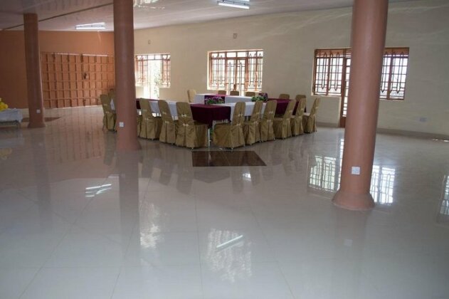 M P E Resorts - Photo3