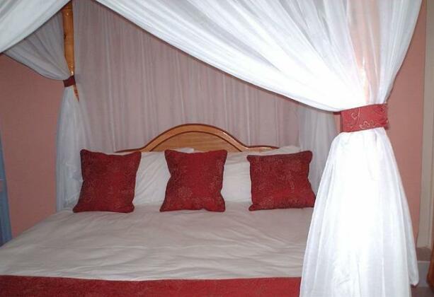 Mokoyeti Resort Nairobi - Photo3