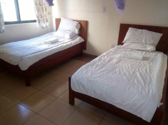 Ngara Riverside Lodge - Photo3