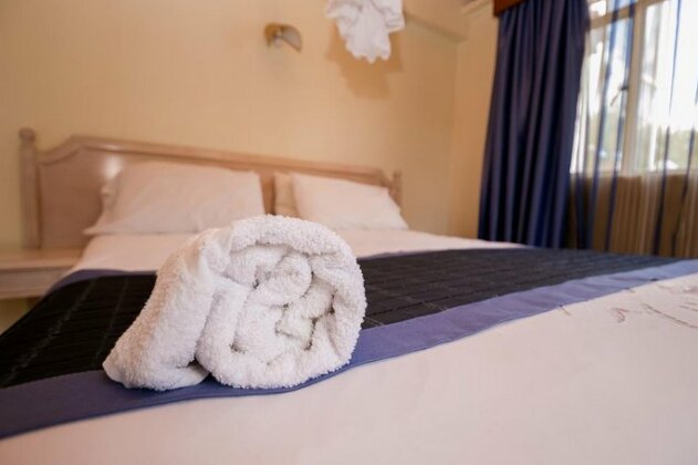Palm Tree Bed and Breakfast - Photo3