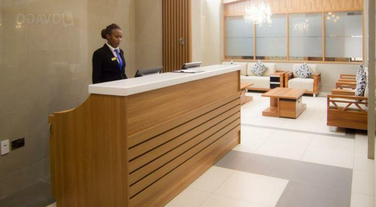 We Hotel and Suites - Photo2