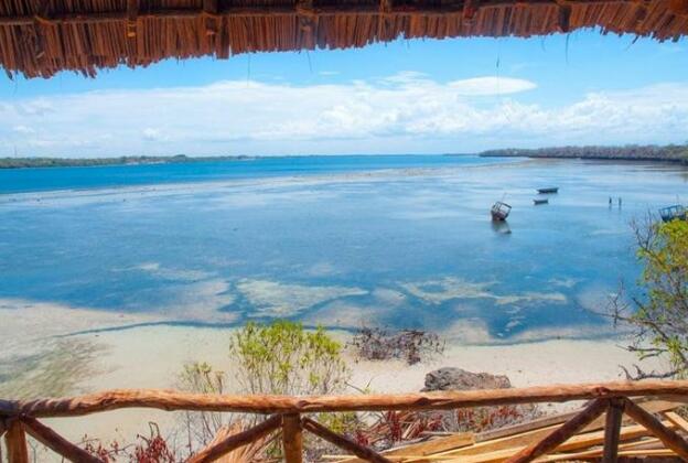 Paradise Beach Resort Shimoni - Photo2