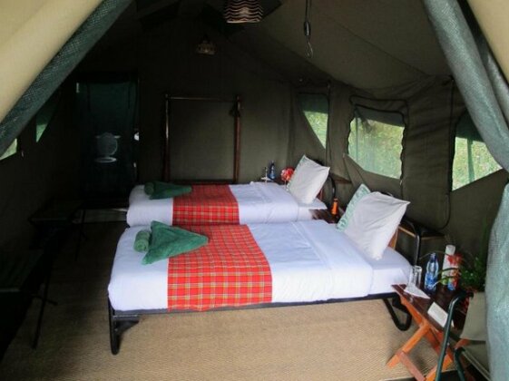 Julia's River Camp - Photo2