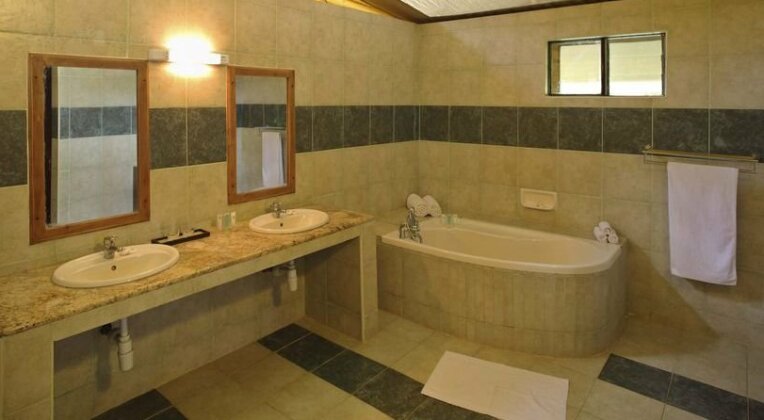 Mara Leisure Camp - Photo5