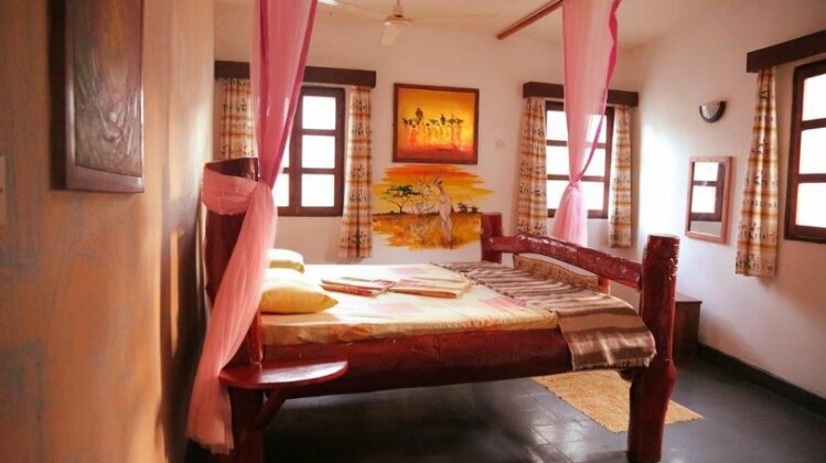 Diani Star Beds - Photo5