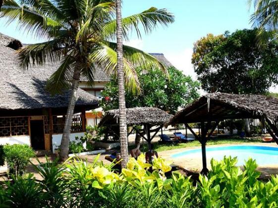 Hotel Diani Palm Resort - Photo2