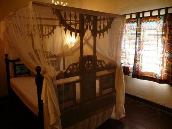 Lions Home - Photo3
