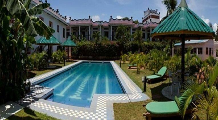 Mangro Hotel - Photo2