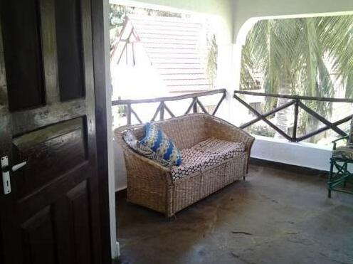 Ndege Cottages - Photo4