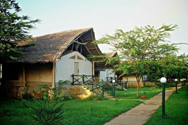 Manyatta Camp - Photo2