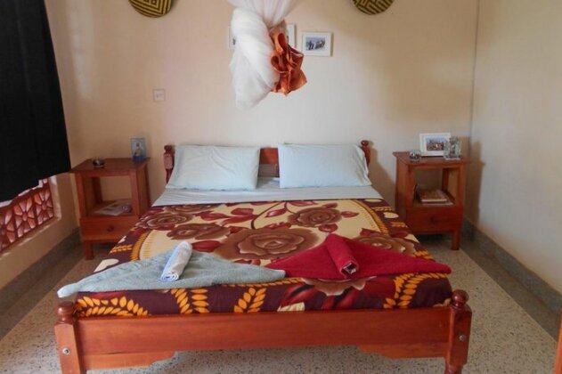 Voi Lutheran Guesthouse - Photo3