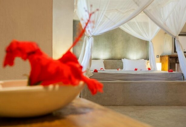 Kobe Suite Resort - Photo2