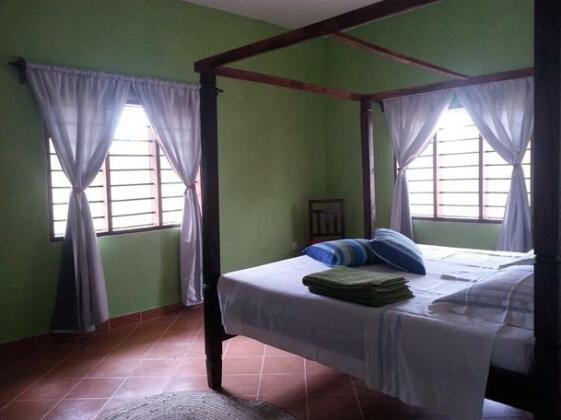 Rainbow House Watamu - Photo3
